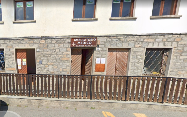 Nuovo medico per l’alta Val d’Ayas, è la dottoressa Martine Cortinovis Nuovo medico per l’alta Val d’Ayas, è la dottoressa Martine Cortinovis