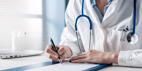 Sanità: l’azienda Usl VdA assume 44 medici e 27 altri professionisti sanitari Sanità: l’azienda Usl VdA assume 44 medici e 27 altri professionisti sanitari