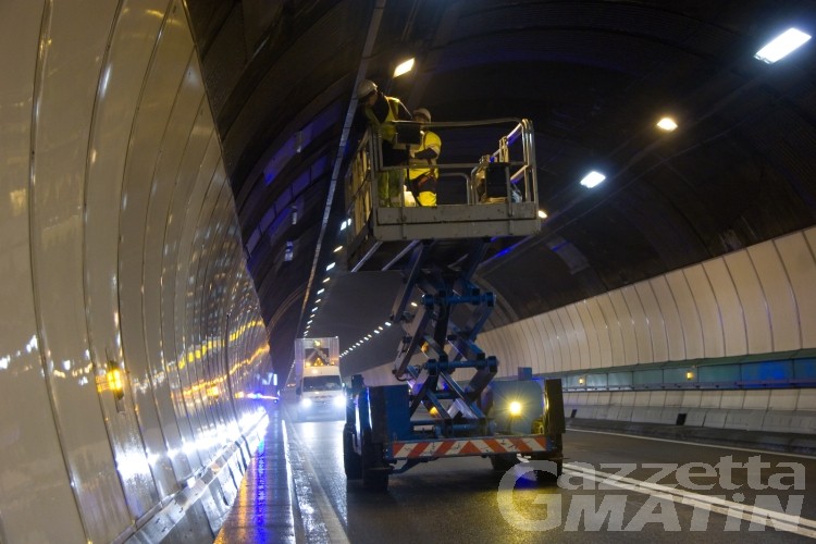 Tunnel Monte Bianco, Salvini a Manes: «oggetto di confronto bilaterale con la Francia»