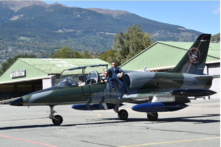 Anche il caccia militare Albatros L39C domenica 23 al porte aperte in aeroporto