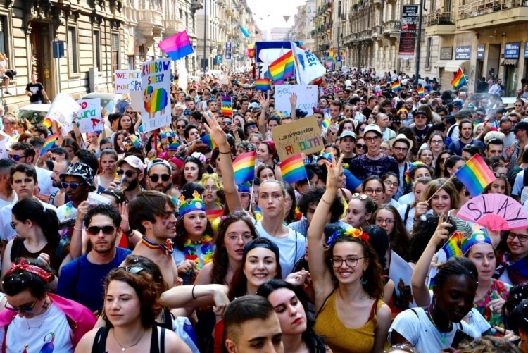 Aosta Pride, «l’idea che aveva bisogno di essere pensata» Aosta Pride, «l’idea che aveva bisogno di essere pensata»
