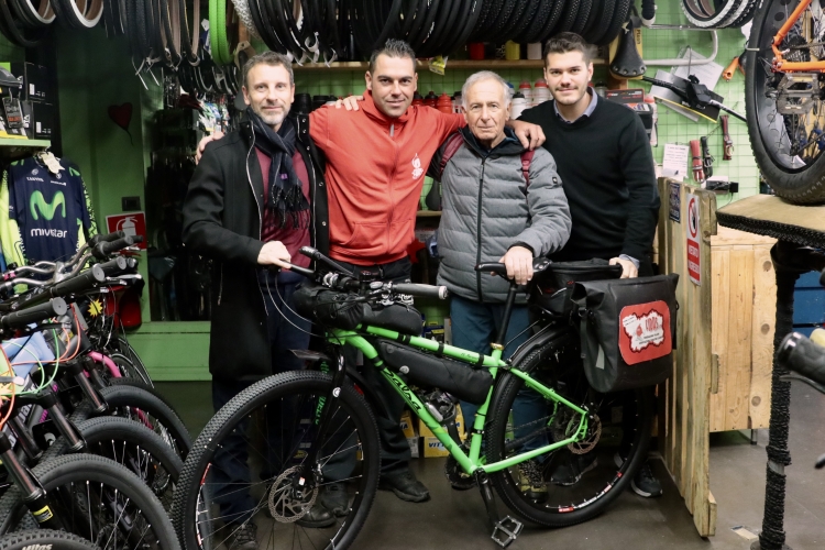 1000 km in bicicletta, da Aosta a Trieste, per aiutare le persone con disabilità