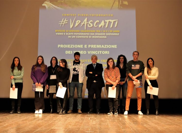 Marco Morra vince il concorso #VDAScatti con ‘Vèstiti da paura’