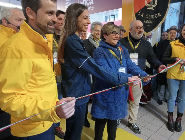 Aosta: inaugurato il Mercato coperto di Campagna  amica
