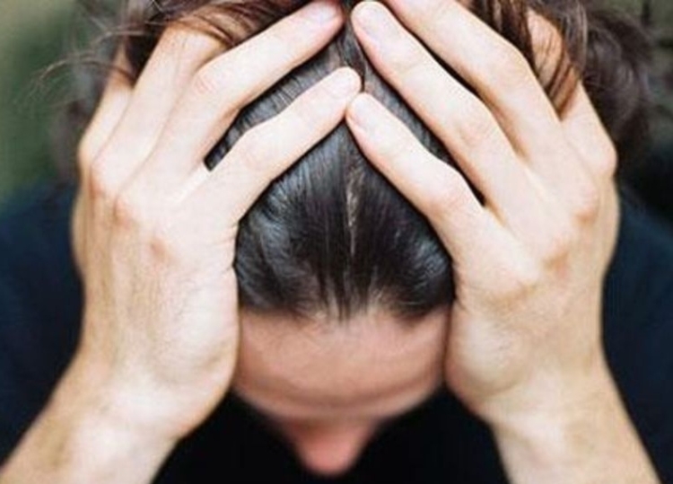 L’appello di Mina: «Aiuto, non ho un tetto per me e mia figlia» L’appello di Mina: «Aiuto, non ho un tetto per me e mia figlia»