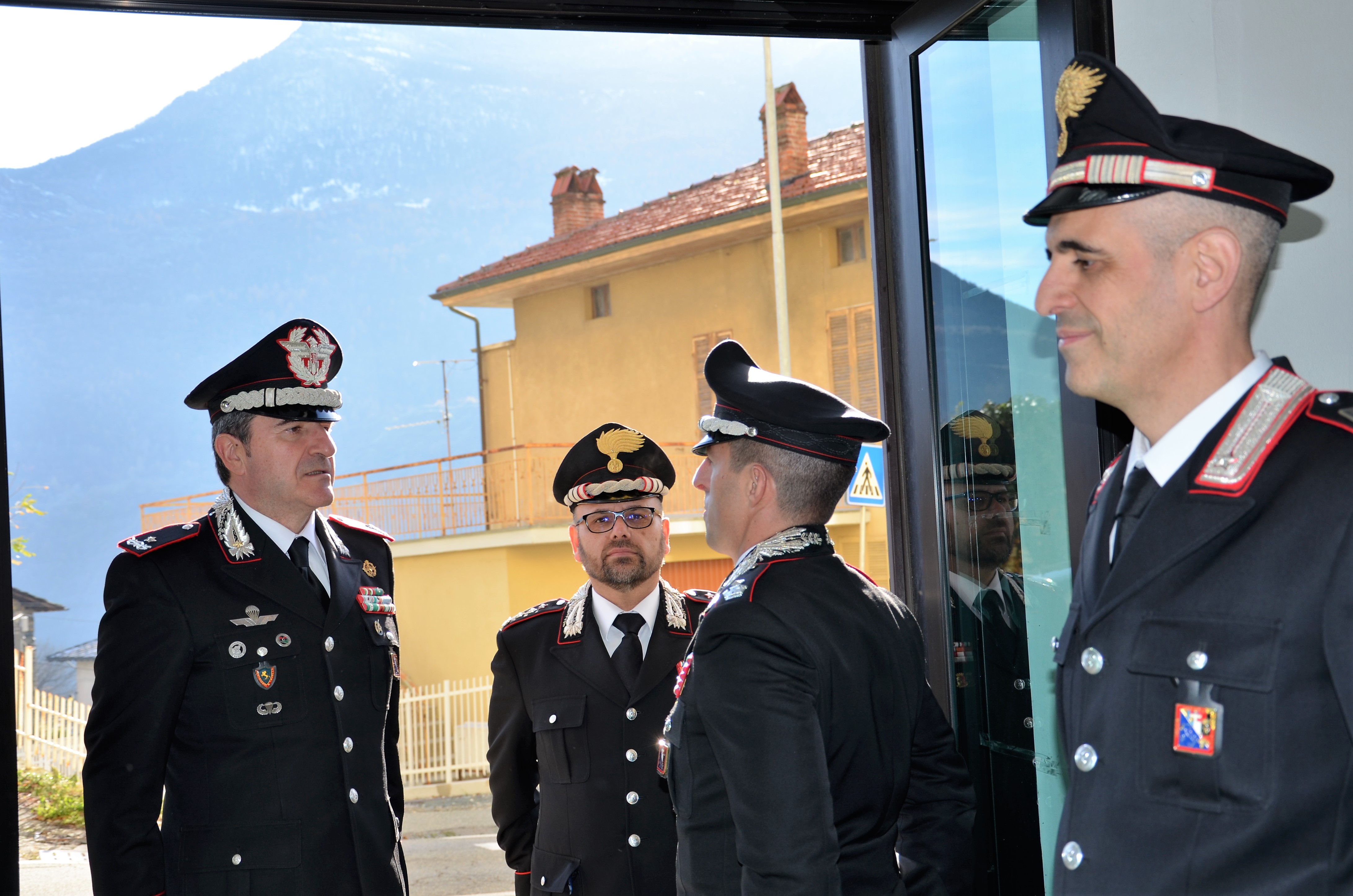 Carabinieri: il comandante della Legione in visita in Valle d’Aosta
