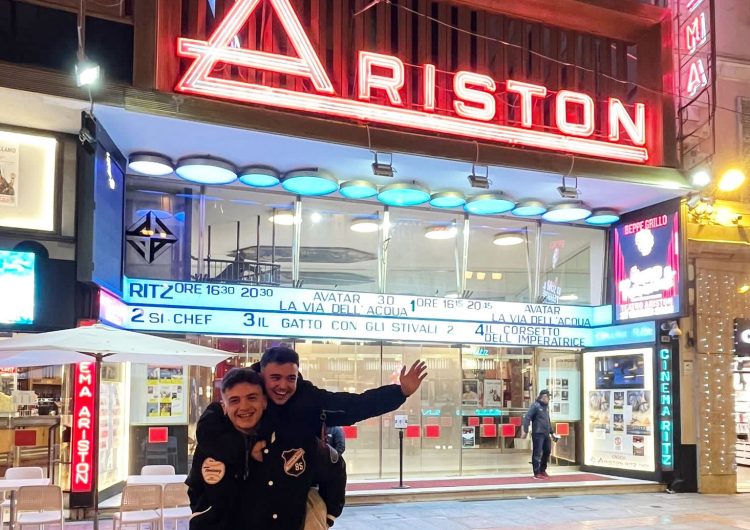 Sanremo, stasera il debutto di Olly con il brano di Julien Boverod