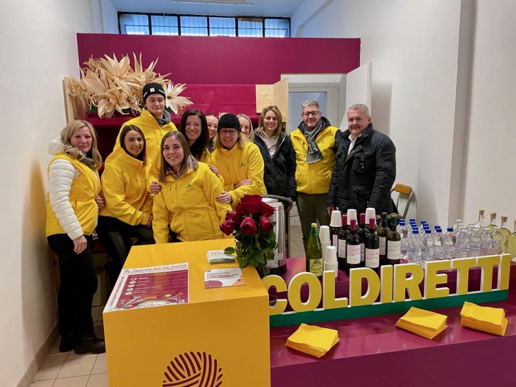 Coldiretti, lo street food contadino piace: 1350 piatti nei due giorni di Fiera