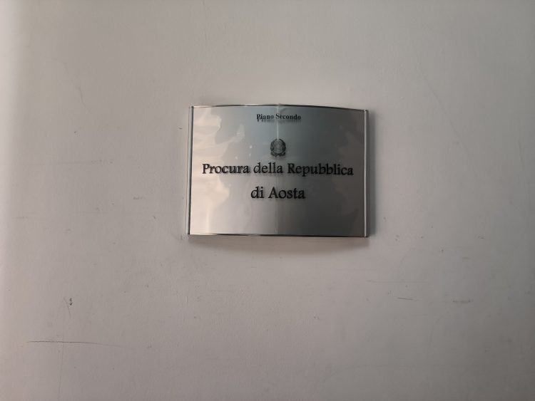 Tragedia sul lavoro a Verrès: 2 indagati per omicidio colposo