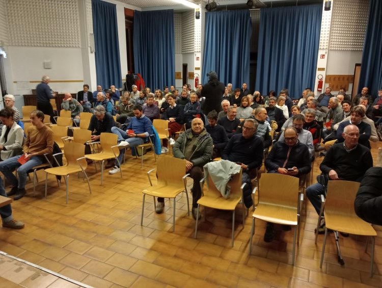 Crisi politica: il Conseil fédéral dell’Uv decide per il centrosinistra e Pla