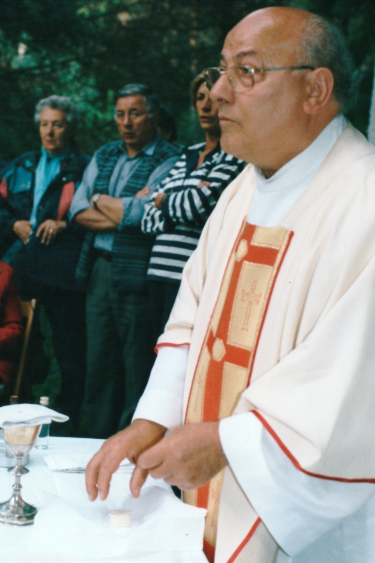 Lutto, la comunità di Châtillon piange don Alessandro Federici