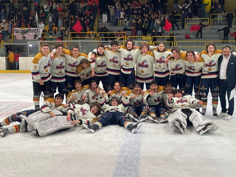 Hockey: gli Aosta Gladiators Under 17 volano in finale