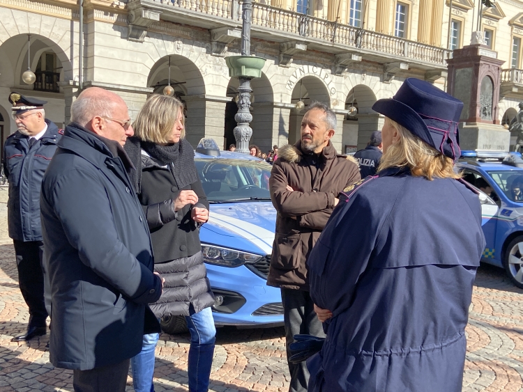 Una vita da social: i giovani alleati della Polizia di Stato per la sicurezza sul web Una vita da social: i giovani alleati della Polizia di Stato per la sicurezza sul web