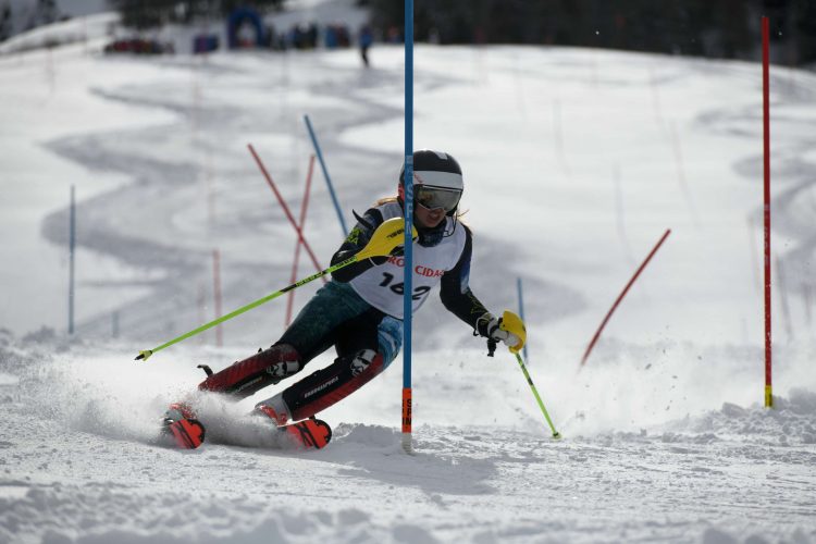 Sci alpino: Anaïs Lustrissy sul podio nello slalom del Pinocchio