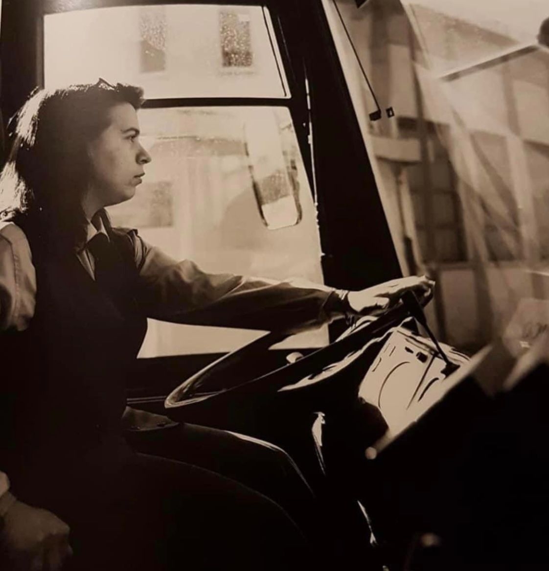 8 marzo: la storia di Barbara, autista di pullman da 27 anni, «erano le donne a non voler salire con me alla guida» 8 marzo: la storia di Barbara, autista di pullman da 27 anni, «erano le donne a non voler salire con me alla guida»