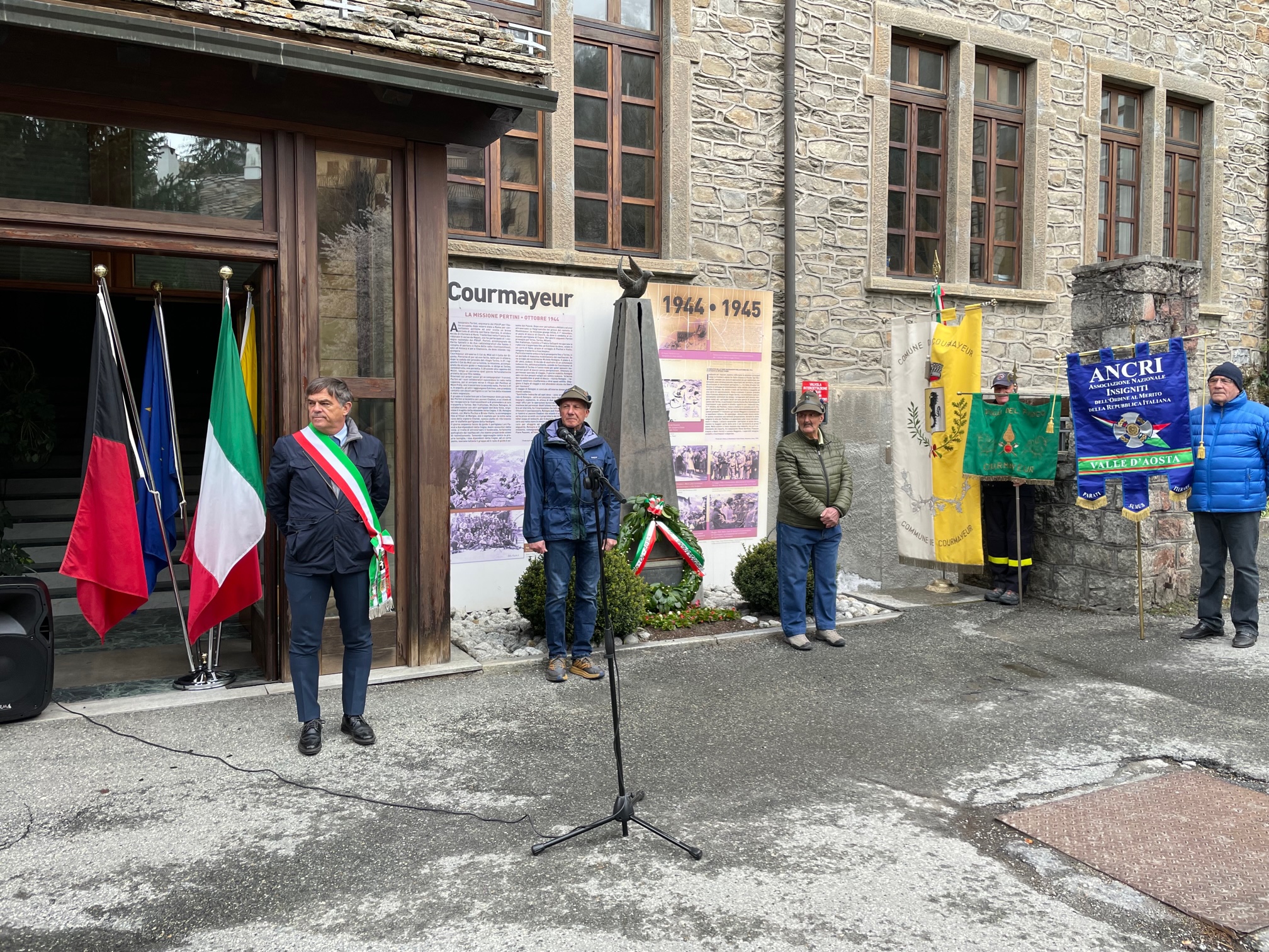 25 aprile, Testolin: pensare ogni giorno ai valori della libertà 25 aprile, Testolin: pensare ogni giorno ai valori della libertà