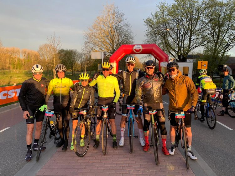 Ciclismo: 7 rossoneri alla non competitiva della Amstel Gold Race