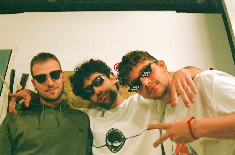 Lame si racconta Sotto i Vestiti, fuori il nuovo Ep Lame si racconta Sotto i Vestiti, fuori il nuovo Ep