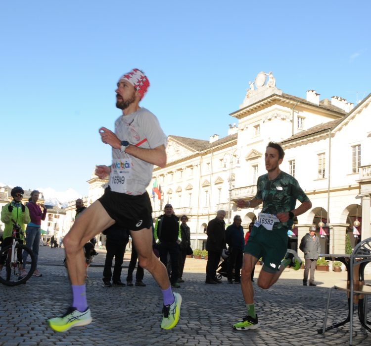 Podismo: Xavier Chevrier e Irene Glarey vincono Vivicittà ad Aosta