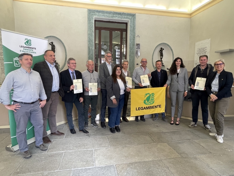 Rifiuti in Valle d’Aosta: differenziata al 67%, ma ancora troppa plastica e imballaggi