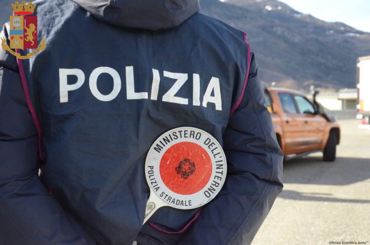 In Valle d’Aosta +21,6% di patenti ritirate nell’ultimo anno dalla Polizia