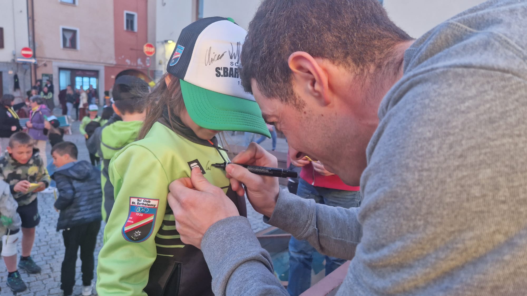 Super campione e papà: la Valle d'Aosta festeggia l'olimpionico Federico Pellegrino Super campione e papà: la Valle d'Aosta festeggia l'olimpionico Federico Pellegrino