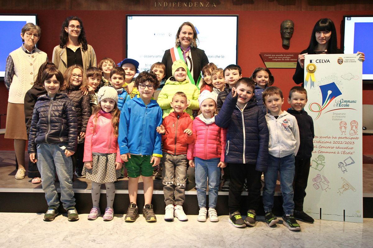 La Commune à l'école: vincono la scuola dell'infanzia del San Giuseppe di Aosta e la primaria di Arvier La Commune à l'école: vincono la scuola dell'infanzia del San Giuseppe di Aosta e la primaria di Arvier