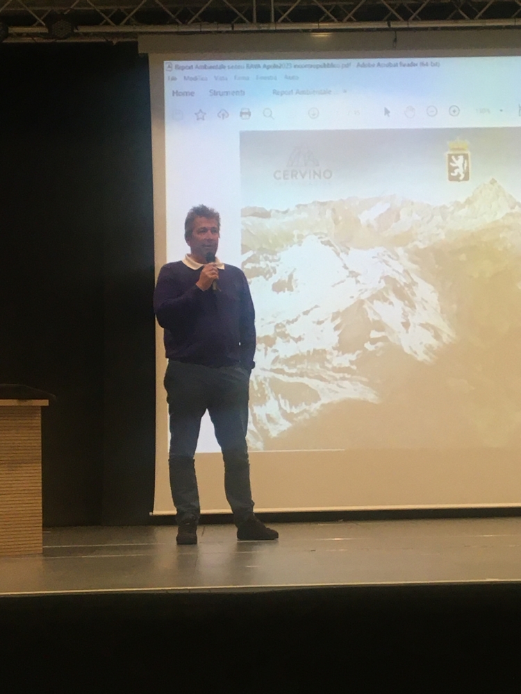 Cime Bianche: «Ogni azione umana comporta un’alterazione sull'ambiente, occorre mitigare» Cime Bianche: «Ogni azione umana comporta un’alterazione sull'ambiente, occorre mitigare»