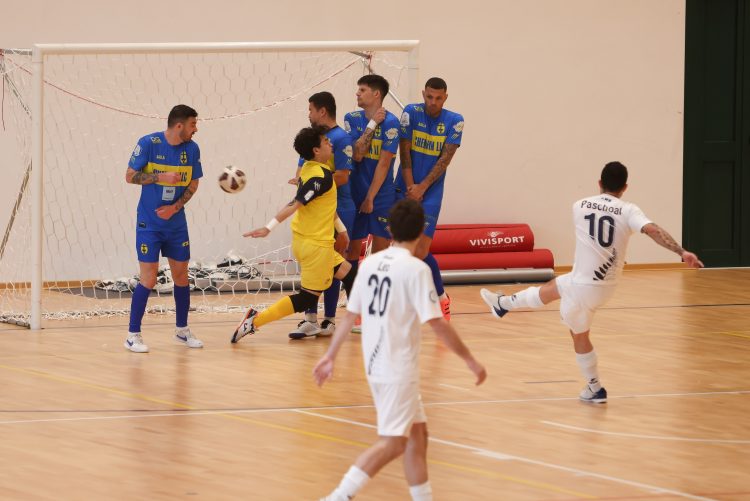 Futsal: l’Aosta Calcio 511 perde 7-2 a Verona, ma festeggia la salvezza