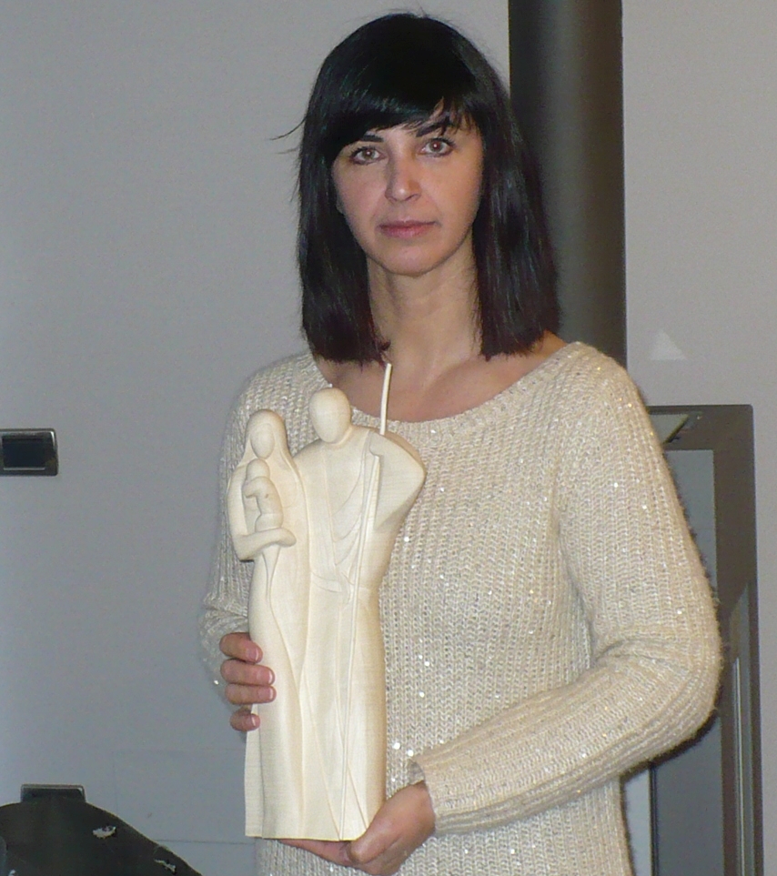 Lutto: il mondo dell'artigianato piange la scultrice di Verrès Alessandra Zucco Lutto: il mondo dell'artigianato piange la scultrice di Verrès Alessandra Zucco