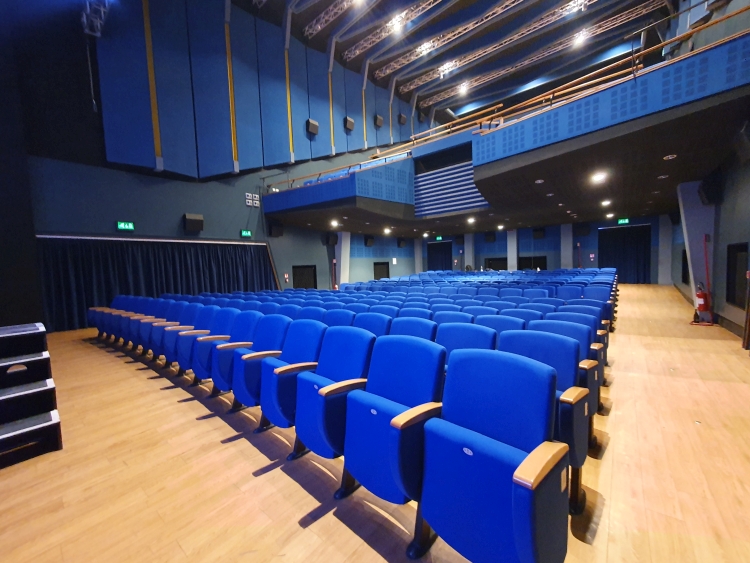 Giacosa e Café du Théâtre: il via al nuovo corso slitta a settembre