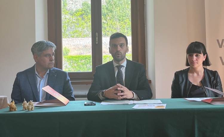 Giornata mondiale delle api, a La Magdeleine l’apiario del benessere