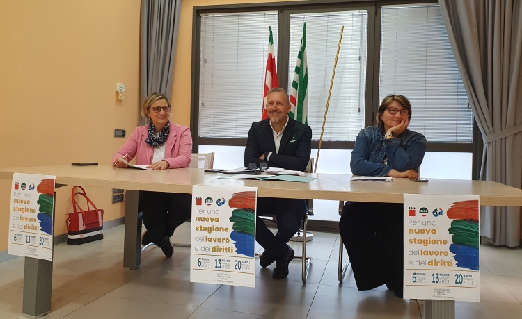 Sindacati valdostani alla mobilitazione di Milano: «Stato che non garantisce diritti basilari ha fallito»