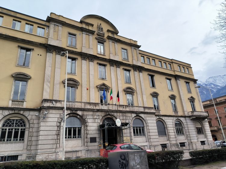 12enne in una scarpata a La Thuile: non doversi procedere per remissione della querela