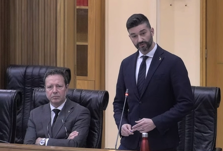 Simone Perron Botta e risposta Fp e Lega: Padovani «leghisti in netta retrocessione ...