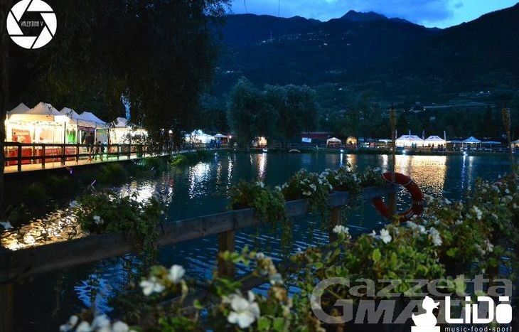 Al Lidò di Sarre tre giorni con Street Food, musica e divertimento Al Lidò di Sarre tre giorni con Street Food, musica e divertimento