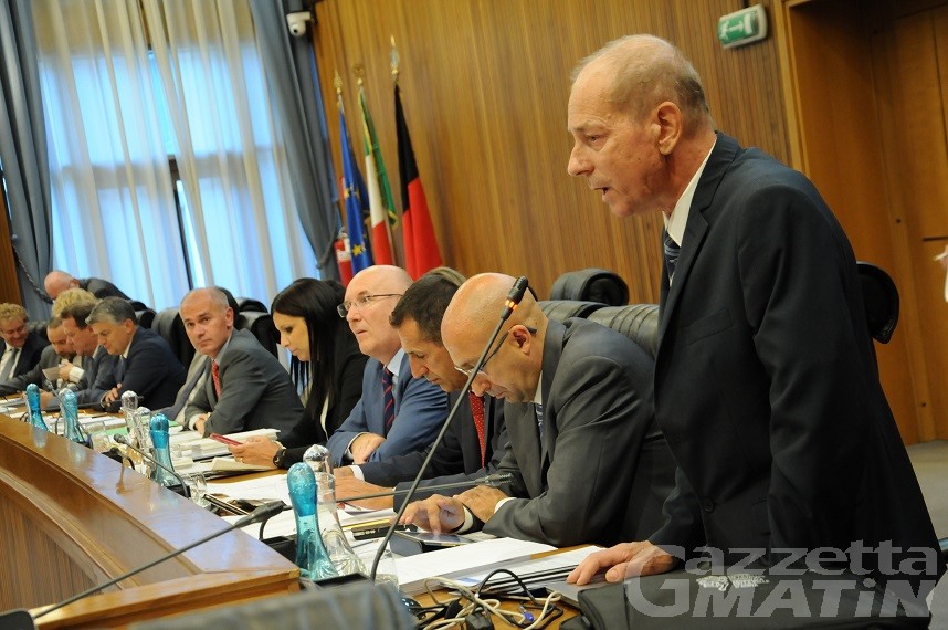 Regione VdA: 13 milioni all’anno erogati a dodici Fondazioni Regione VdA: 13 milioni all’anno erogati a dodici Fondazioni