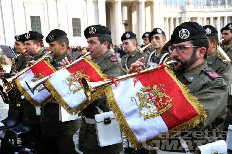 Verrès: la banda della Brigata Sassari per la prima volta in concerto in Valle d’Aosta Verrès: la banda della Brigata Sassari per la prima volta in concerto in Valle d’Aosta