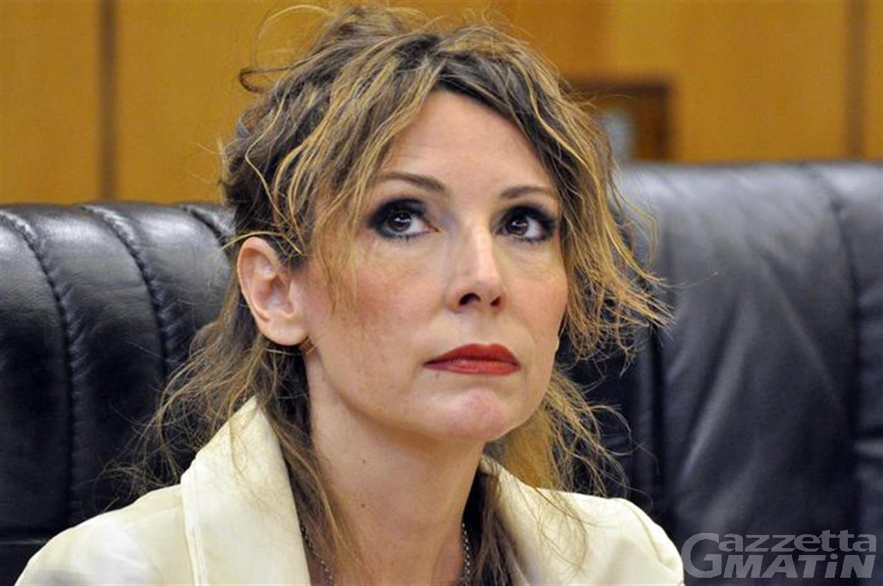 Consiglio Valle, Spelgatti (Lega): «La sanità valdostana paga anni di abbandono» Consiglio Valle, Spelgatti (Lega): «La sanità valdostana paga anni di abbandono»