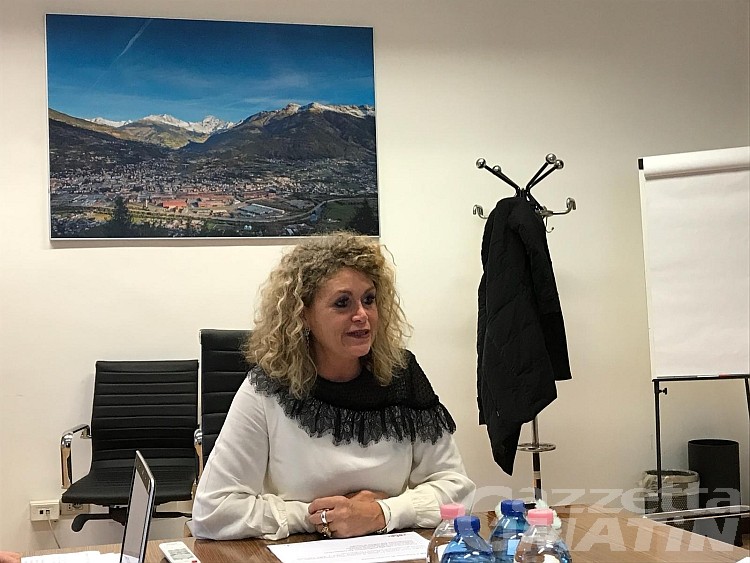 Rolex e braccialetto sottratti in aeroporto, Monica Pirovano verso il processo Rolex e braccialetto sottratti in aeroporto, Monica Pirovano verso il processo