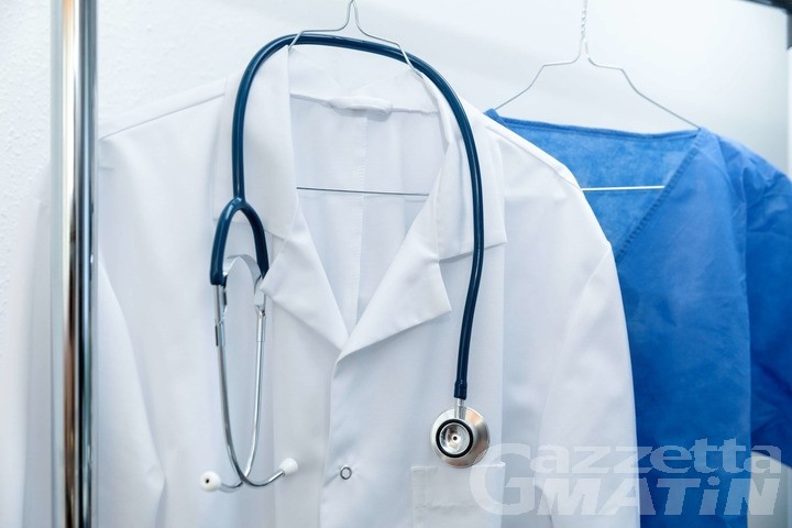 Ambulatorio Variney: è bagarre sulla raccolta firme per evitare la presunta chiusura Ambulatorio Variney: è bagarre sulla raccolta firme per evitare la presunta chiusura