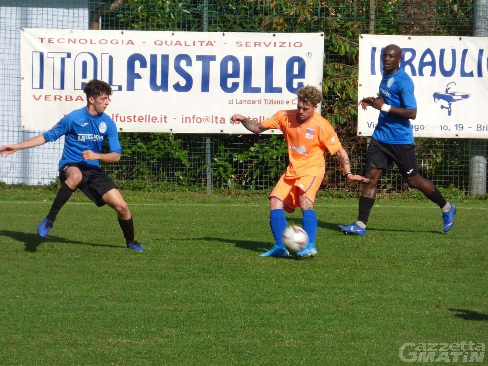Calcio: l’Aygreville vince ancora, pari del P.D.H.A.E. Calcio: l’Aygreville vince ancora, pari del P.D.H.A.E.
