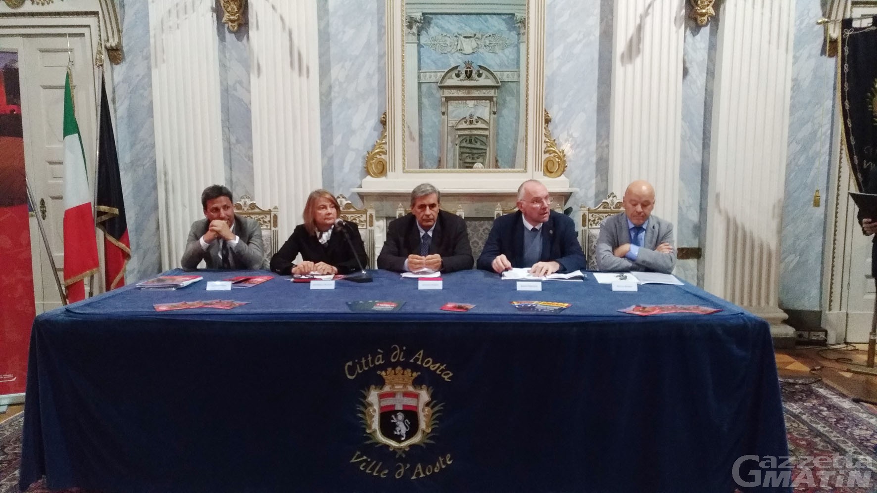 Marché Vert Noël dedica uno spazio ai bambini in piazza Roncas Marché Vert Noël dedica uno spazio ai bambini in piazza Roncas