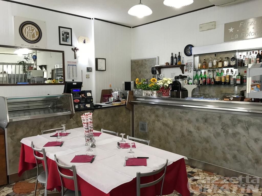 Aosta: rapina a mano armata nella pizzeria La Rotonda di Tonino Raso Aosta: rapina a mano armata nella pizzeria La Rotonda di Tonino Raso
