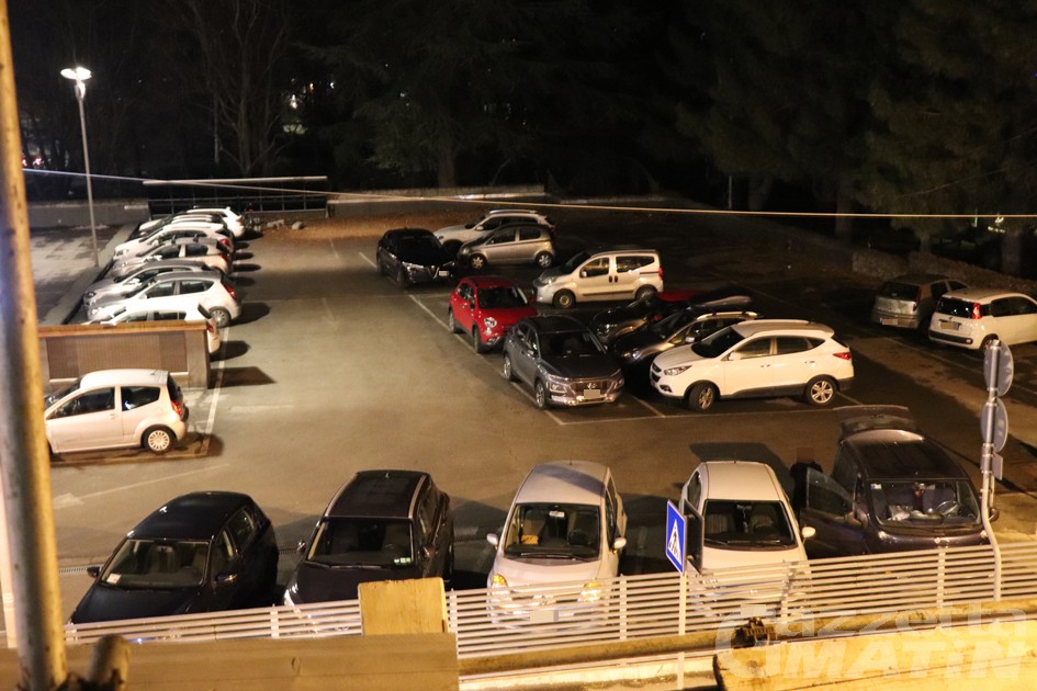 Parcheggio dei regionali: posto auto gratis sempre, ma nessuna violazione Parcheggio dei regionali: posto auto gratis sempre, ma nessuna violazione
