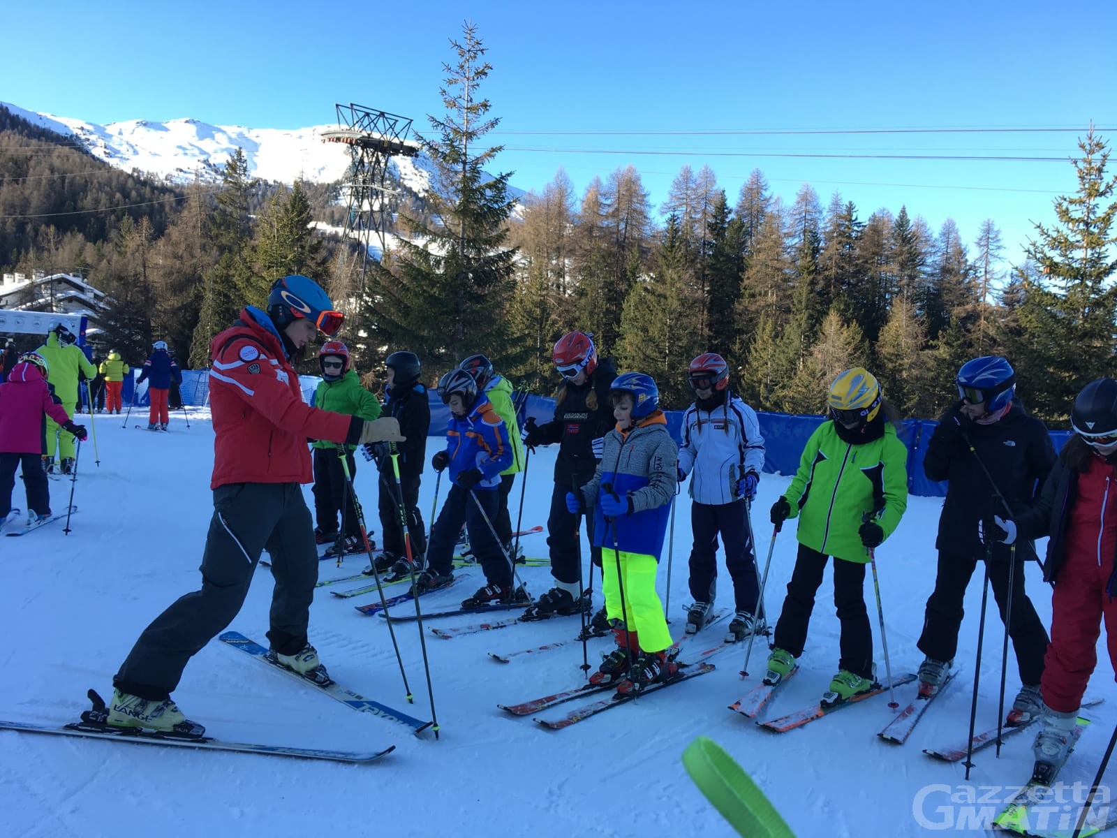 Sci: 350 studenti sulle piste per il progetto ‘Sci…volare’ Sci: 350 studenti sulle piste per il progetto ‘Sci…volare’