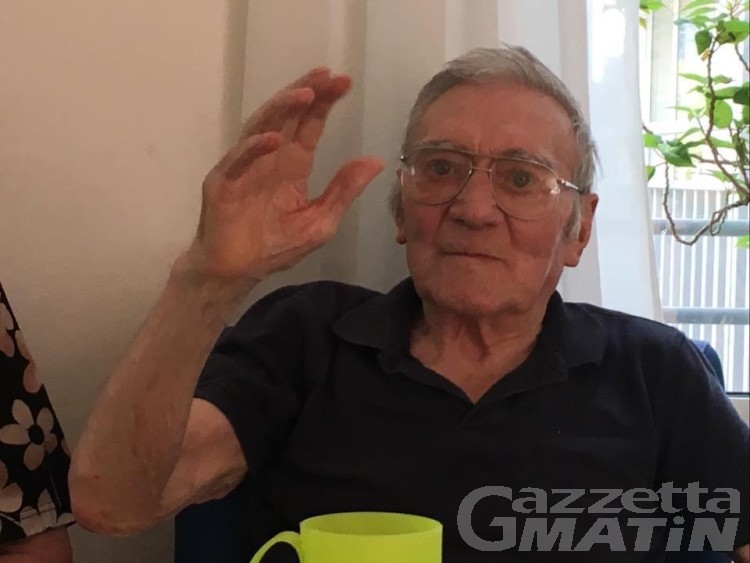 Lutto, Courmayeur saluta l’alpino Gino Mareliati Lutto, Courmayeur saluta l’alpino Gino Mareliati