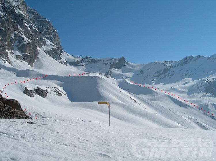 In barba ai divieti: dopo i rocciatori a Courmayeur, sanzionati 2 scialpinisti a Breuil-Cervinia In barba ai divieti: dopo i rocciatori a Courmayeur, sanzionati 2 scialpinisti a Breuil-Cervinia