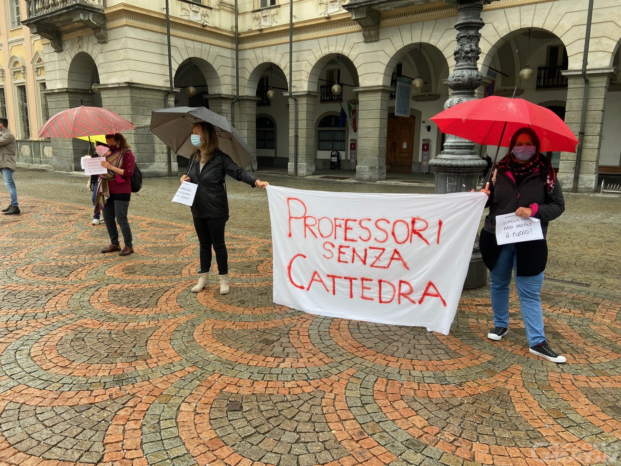 Scuola: Savt e Snals chiedono coinvolgimento su reclutamento personale Scuola: Savt e Snals chiedono coinvolgimento su reclutamento personale