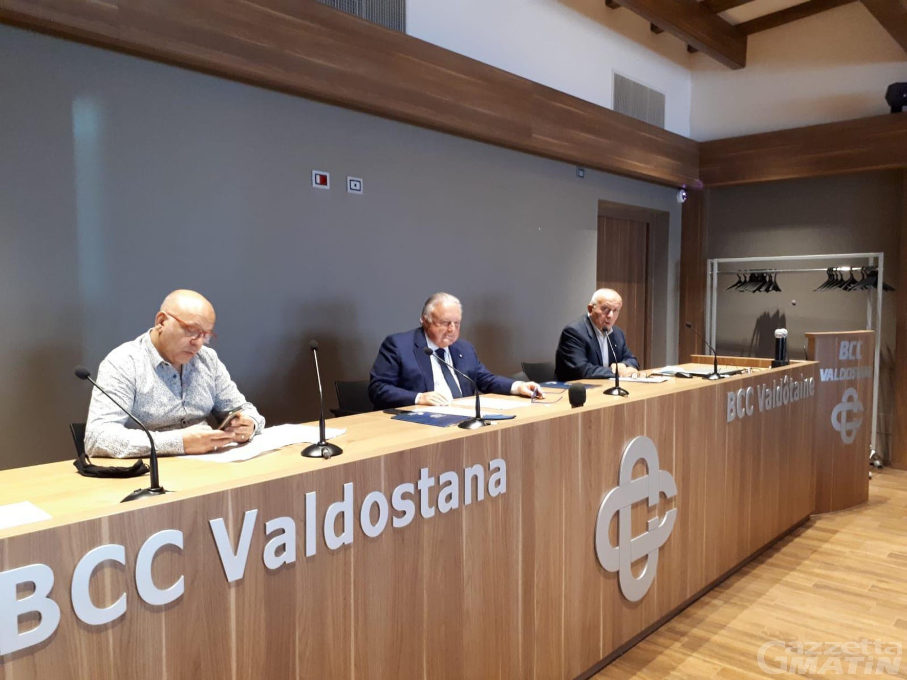 Elezioni: fisco, lavoro, lotta all’abusivismo e legalità sono le priorità di Confcommercio VdA Elezioni: fisco, lavoro, lotta all’abusivismo e legalità sono le priorità di Confcommercio VdA